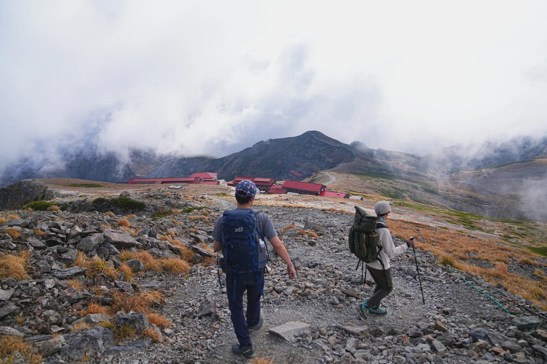 秋の白馬岳 白馬山荘で1泊2日登山