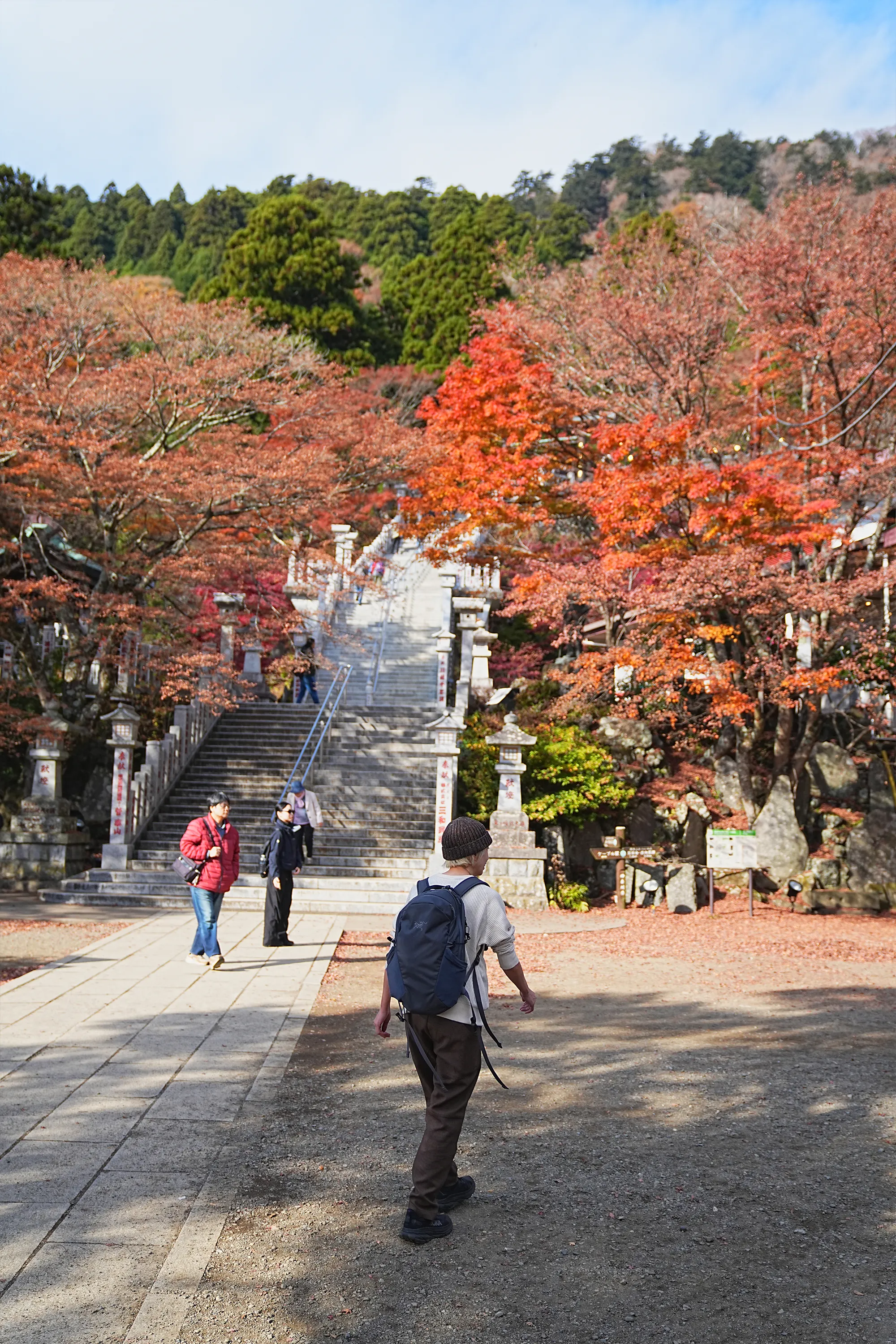 紅葉の丹沢・大山。のんびり紅葉登山。