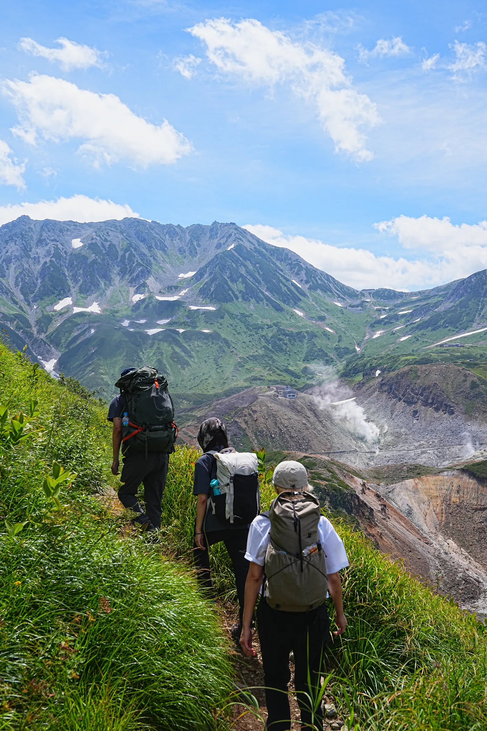 天空の楽園、立山・室堂。天狗平山荘から奥大日岳へ絶景登山。