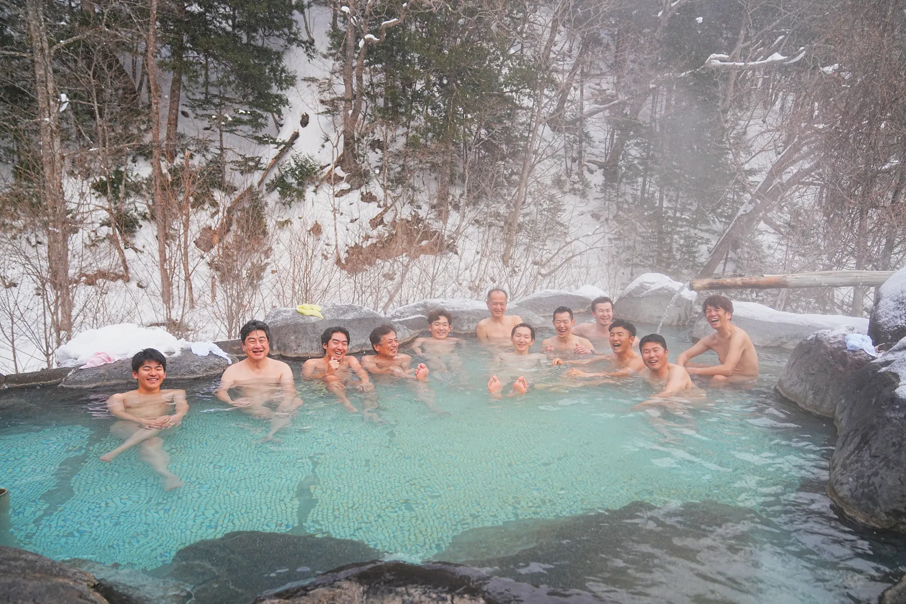 奥鬼怒の秘湯、手白澤温泉で貸切大新年会！