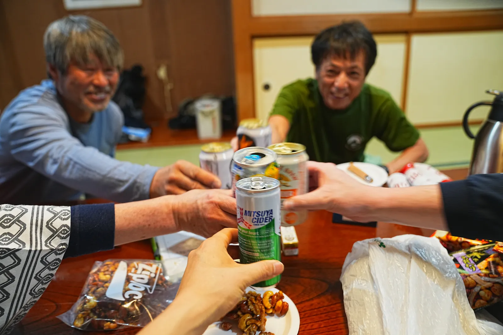 奥鬼怒の秘湯を求めて、手白澤温泉へ雪上ハイキング