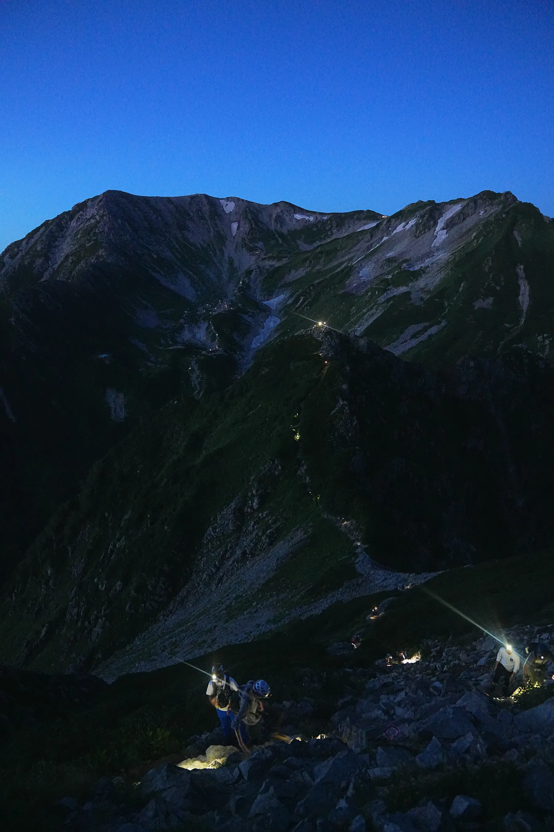 北アルプスの主峰 劒岳。劔沢キャンプ場泊1泊2日