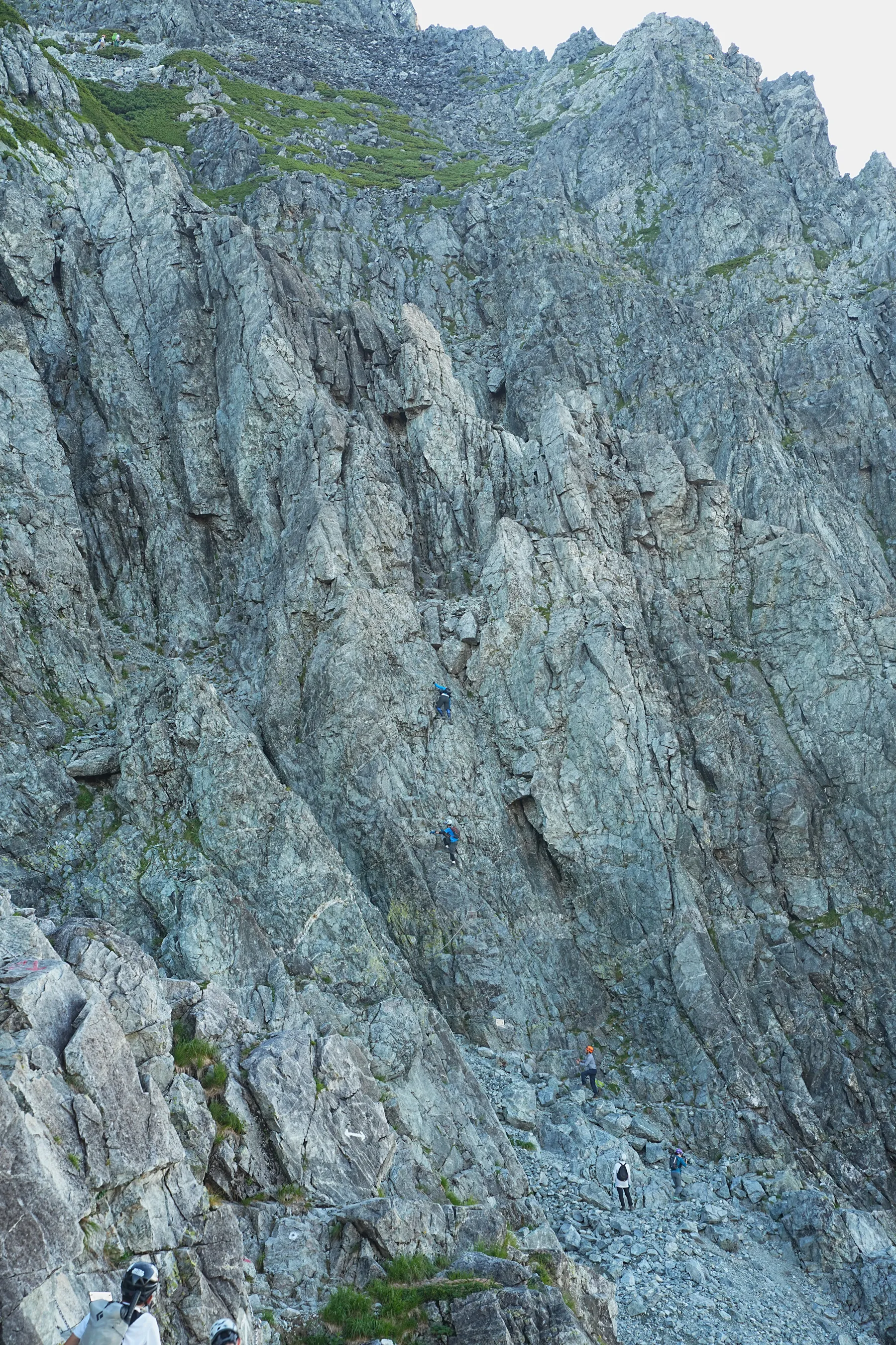 北アルプスの主峰 劒岳。劔沢キャンプ場泊1泊2日